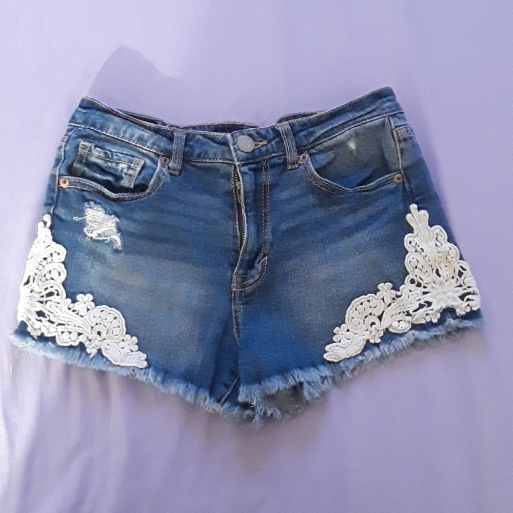 Aeropostale High Waisted Shorty